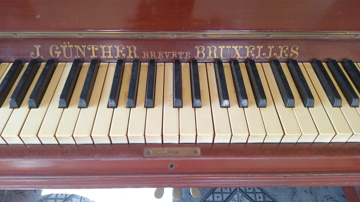 1908 Gunther J: Le nom de la marque